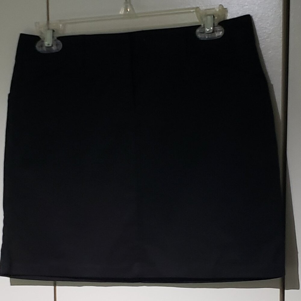 Express Design Studio Size 2 Black Skirt